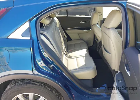 2019 Cadillac Xt4 Premium Luxury z USA, uszkodzony, nr VIN 1GYFZDR47KF138335